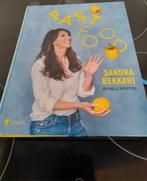 Kookboek sandra bekkari fast food deel 1, Ophalen, Gelezen
