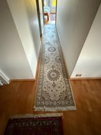 Perzisch Tapijt, Enlèvement