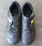 Voetbalschoenen Kipsta maat 32. Ook in maat 31 te koop, Ophalen of Verzenden, Gebruikt, Schoenen
