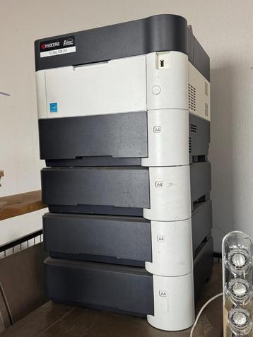 Kyocera FS4100DN Printer met 4 lades beschikbaar voor biedingen
