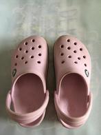 Mooie roze meisjes CROCS maat 10/11 in perfecte staat!, Enfants & Bébés, Vêtements enfant | Chaussures & Chaussettes, Enlèvement ou Envoi