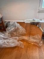 Nieuwe witte spiegelkast – 3 Deuren – 130 cm Breed, Huis en Inrichting, Ophalen, Zo goed als nieuw, Spiegelkast