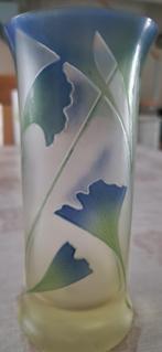 Magnifique  petit vase Fleuris ( Héritage...), Huis en Inrichting, Woonaccessoires | Vazen, Ophalen of Verzenden