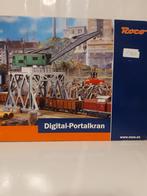 Roco 40110 Portaalkraan Digitaal, Hobby en Vrije tijd, Gelijkstroom of Wisselstroom, Brug, Tunnel of Gebouw, Nieuw, Ophalen of Verzenden