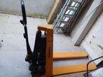 Hoogheffer transpallet pompwagen 1 meter hoogte / 1000 kgs, Ophalen of Verzenden, Zo goed als nieuw