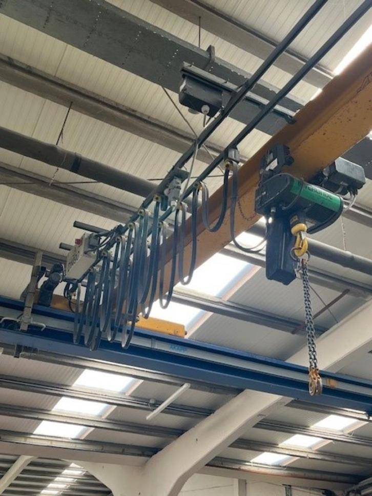 Rolbrug, Doe-het-zelf en Bouw, Lieren en Takels, Gebruikt, Elektrisch, Ophalen