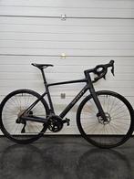 Scott Addict 40 Di2 2025 (NIEUWSTAAT), Fietsen en Brommers, Overige merken, 28 inch, Carbon, Heren