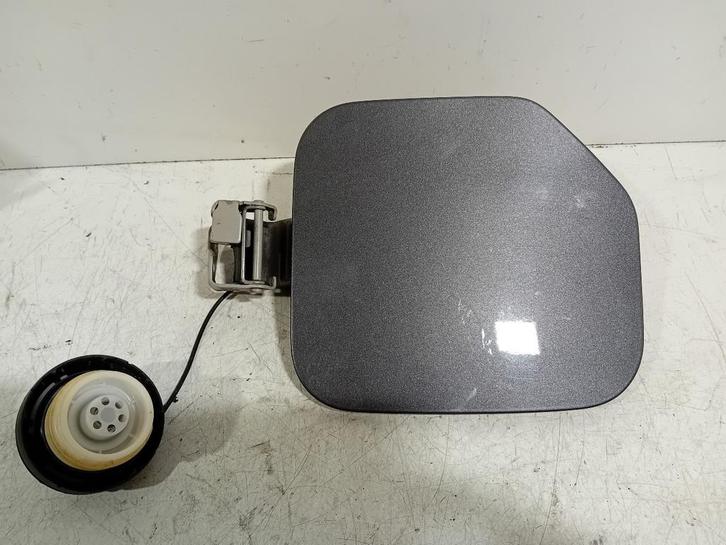 TANKKLEP Suzuki Celerio (LF) (01-2014/-), Auto-onderdelen, Carrosserie, Suzuki, Gebruikt