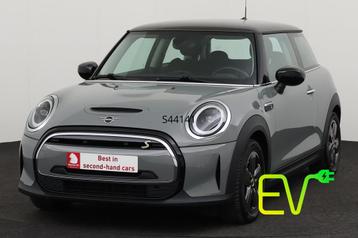 MINI Cooper SE ESSENTIAL 32.6 KWH ESSENTIAL 32.6 KWH beschikbaar voor biedingen