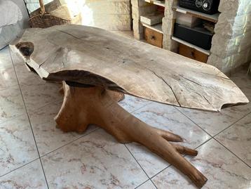 Table en bois (taillée dans une souche), 100 à 150 cm, Comme neuf, Enlèvement, 50 à 100 cm
