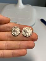 Lot van 2 Romeinse munten - Antoninus Pius en Faustina II, Setje, Italië, Zilver, Ophalen of Verzenden