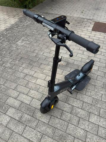 Pure Electric Scooter Advance Flex en très bon état beschikbaar voor biedingen