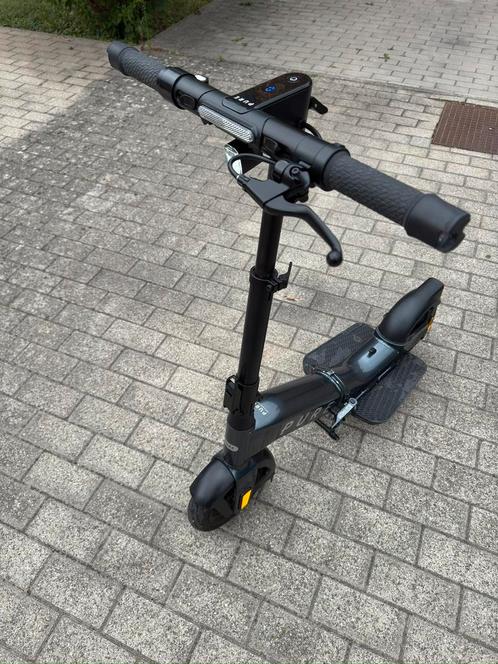 Pure Electric Scooter Advance Flex en très bon état, Fietsen en Brommers, Steps, Zo goed als nieuw, Ophalen