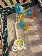 Baby mobiel met licht & muziek – vrolijke dierenfiguurtjes, Enlèvement, Comme neuf, Mobile, Avec lumière