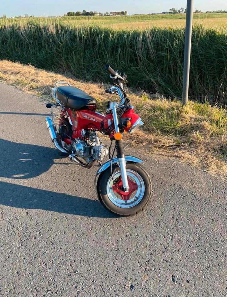 Skyteam Dax 50cc, Fietsen en Brommers, Brommers | Honda, Zo goed als nieuw, Overige modellen, Klasse A (25 km/u), Ophalen