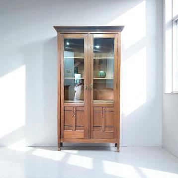 Antieke kast boekenkast servieskast art deco beschikbaar voor biedingen