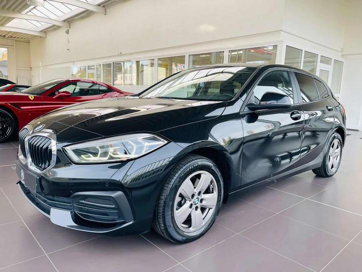 BMW 1 Serie 116 dA * GARANTIE + LED + GPS PRO * (bj 2022), Auto's, BMW, Bedrijf, Te koop, 1 Reeks, ABS, Airbags, Airconditioning