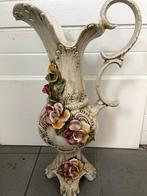 heel oude vaas , decoratiestuk, Ophalen, Gebruikt