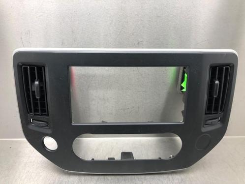 DIVERSEN Radio omlijsting Nissan NV 200 (M20M) (682604FAOA), Auto-onderdelen, Overige Auto-onderdelen, Nissan, Gebruikt