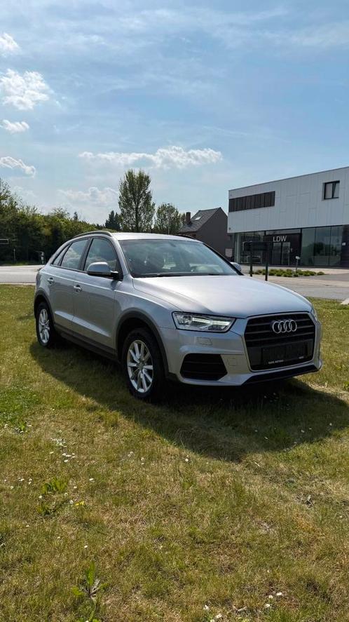 AUDI Q3 ️BENZINE 1.4 BJ 2017. KM 60 000, Auto's, Audi, Bedrijf, Te koop, Q3, Benzine, Euro 6, Handgeschakeld, Grijs, Onderhoudsboekje