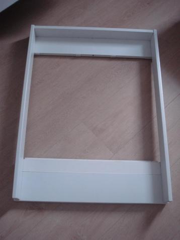 Luiertafel Hemnes beschikbaar voor biedingen