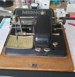 Retro antieken typemachine Mignon, Ophalen