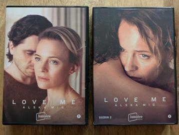Complete serie Love me / seizoen 1 + 2 beschikbaar voor biedingen