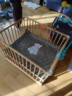 Parc en bois + matelas + couverture + mobile vintage, Enfants & Bébés, Enlèvement ou Envoi