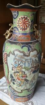 Grote porseleinen Chinese vaas met mannen, Antiek en Kunst, Antiek | Vazen, Ophalen