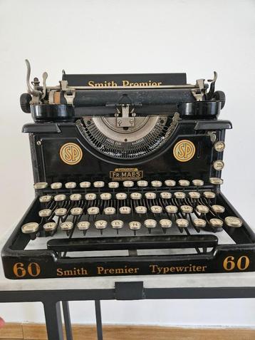 Smith Premier 60 typewriter, Enlèvement, Utilisé