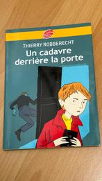 Un cadavre derrière la porte - Thierry Robberecht, Livres