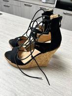 Très jolies sandales compensées à lacets P38, Comme neuf, Noir, Chaussures à haut talons