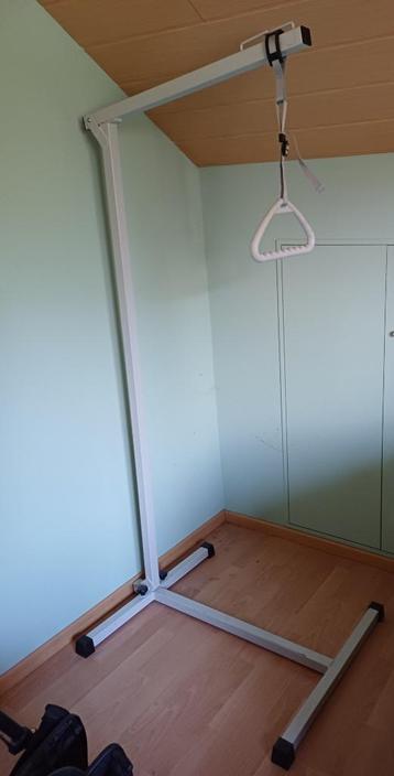 bedpapegaai op voet, Divers, Enlèvement, Comme neuf