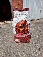 houtskool 2zakken van elk 10kg, Ophalen