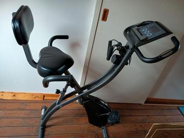 Slim cycle hometrainer, amper gebruikt, zo goed als nieuw! beschikbaar voor biedingen