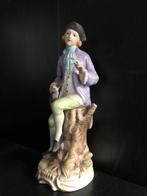 Biscuit porseleine beeldje 22 cm, Antiek en Kunst, Ophalen