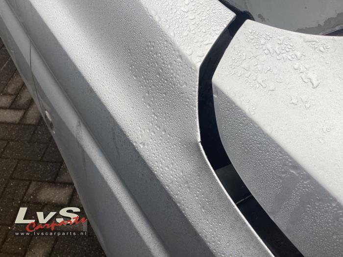 Aile avant droite d'un Volkswagen Caddy (LA7W), Autos : Pièces & Accessoires, Carrosserie & Tôlerie, Volkswagen, Utilisé, 3 mois de garantie