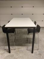 hoge tafel met barkruks, Ophalen, Zo goed als nieuw
