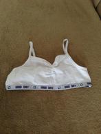 Wit BH-topje, Good Day, 134-140 ( zo goed als nieuw), Enfants & Bébés, Vêtements enfant | Taille 134, Enlèvement ou Envoi, Comme neuf