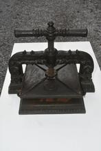 Gietijzeren bindpers, Antiek en Kunst, Ophalen
