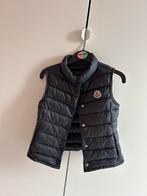 Moncler bodywarmer- 104, Ophalen of Verzenden, Zo goed als nieuw, Moncler, Jongen of Meisje