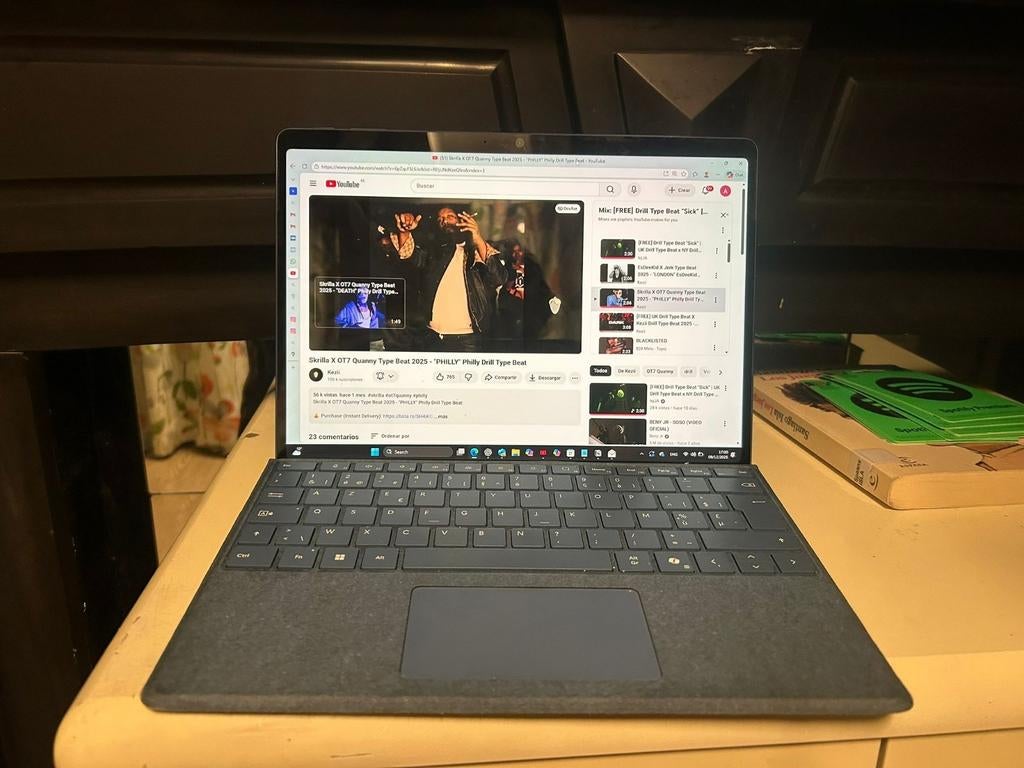 ② Microsoft Surface Pro Copilot+ PC Snapdragon X Elite — Windows ...