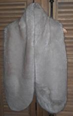 Prachtige imitatie bont stola 160/30 cm., Kleding | Dames, Primark, Ophalen of Verzenden, Zo goed als nieuw, Overige typen
