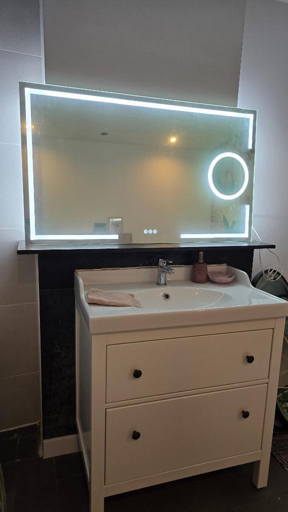 LED Spiegel 120cm met ingebouwde vergrotende spiegel x5, Huis en Inrichting, Woonaccessoires | Spiegels, Nieuw, 100 tot 125 cm