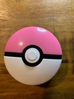 Roze Pokémon Ball + Pokémon Magmar, Hobby en Vrije tijd, Verzamelkaartspellen | Pokémon, Nieuw, Overige typen, Foil, Ophalen of Verzenden
