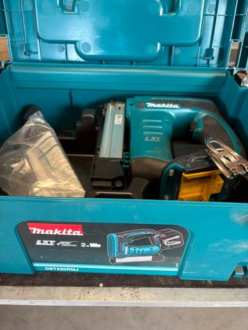 Nietmachine makita beschikbaar voor biedingen