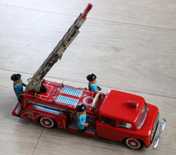 blikken speelgoed brandweer wagen Camion de pompiers  beschikbaar voor biedingen