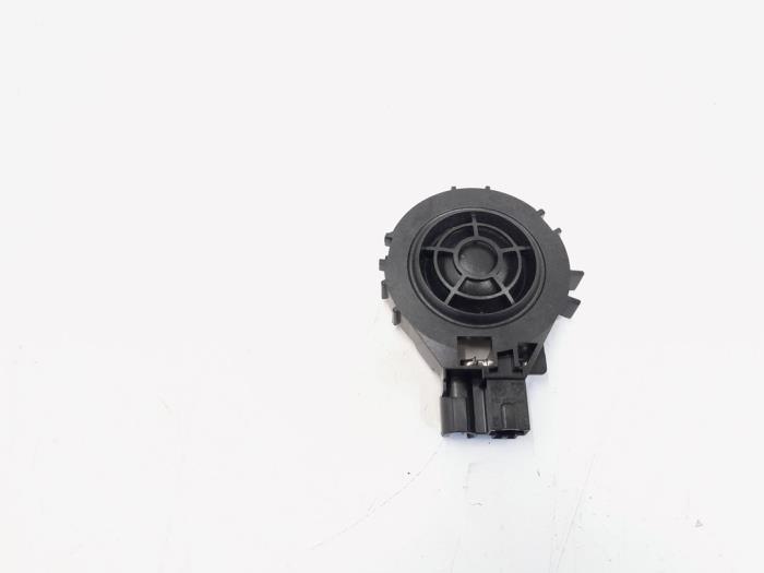 Haut-parleur d'un Audi RS3, Autos : Pièces & Accessoires, Électronique & Câbles, Audi, Utilisé, 3 mois de garantie, Enlèvement ou Envoi