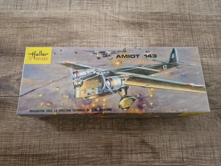 Heller Amiot 143 1/72, Hobby en Vrije tijd, Modelbouw | Vliegtuigen en Helikopters, Nieuw, Vliegtuig, 1:72 tot 1:144, Heller, Ophalen of Verzenden