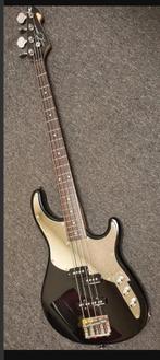 Basgitaar Peavey Zodiac DE Scorpio  incl staander, Ophalen, Gebruikt